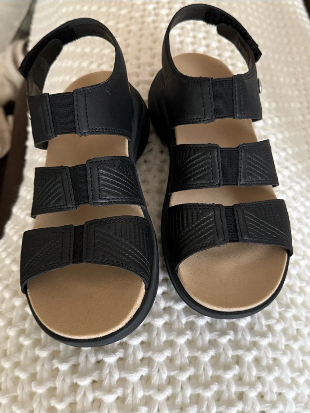 KURU NEW Women's Black Comfort Sandals